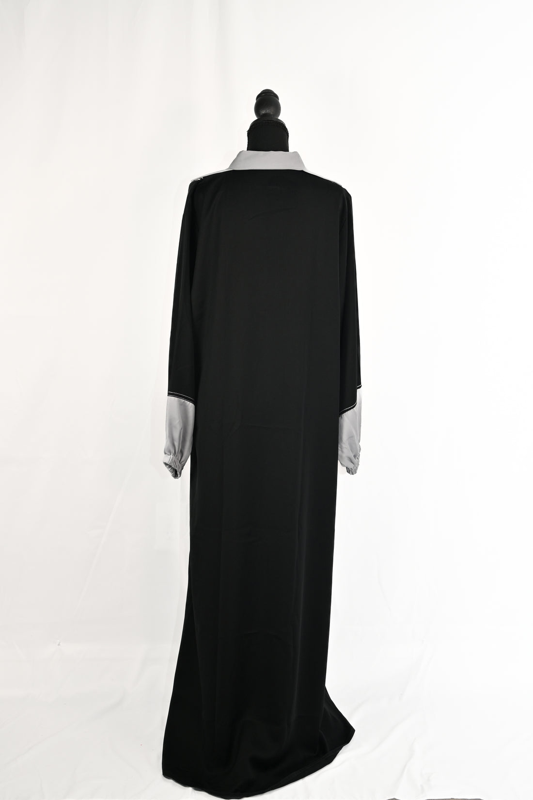 Abaya - Tux